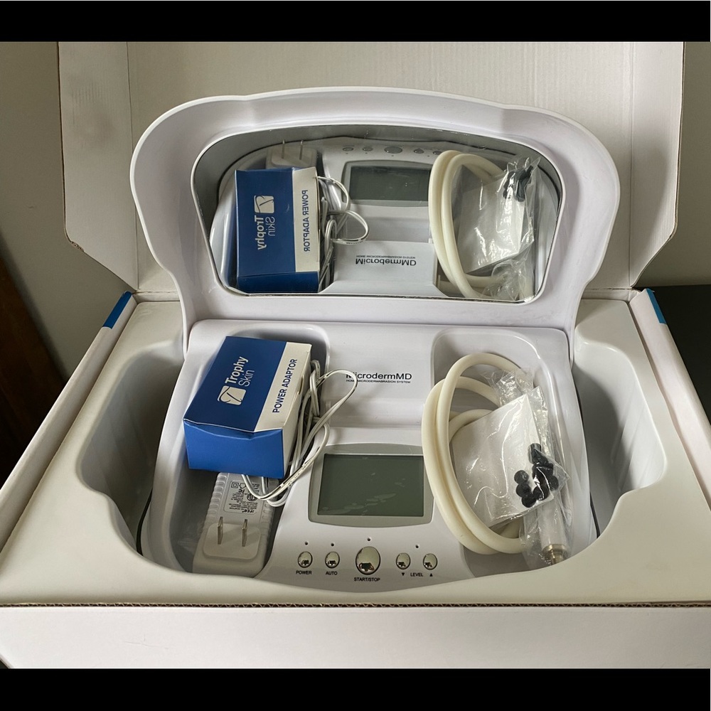 MicrodermMD Microdermabrasion system